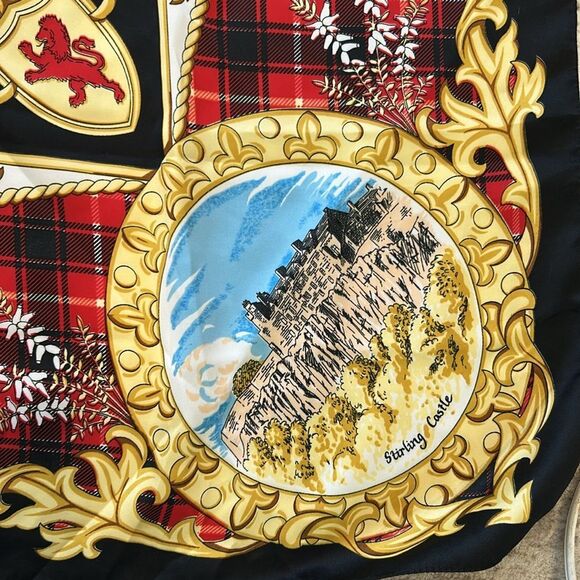 Edinburgh Castle, Red and Gold Castle Print Scarf art of the scarf,tie rack - Picture 5 of 7